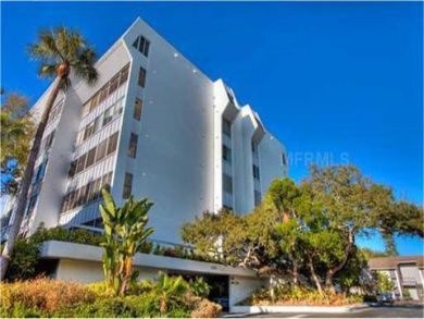 Siesta Key Sleeps Six Steps to Beach Great Rental